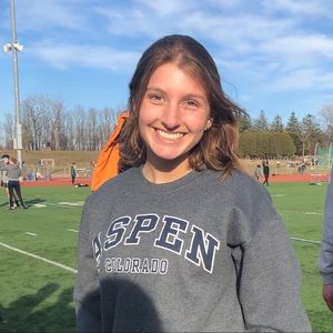 Meet your Posher, Lucy